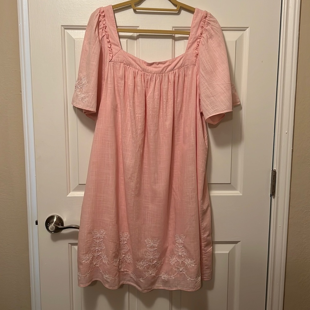 Draper James Maren dress, pink with white embroidery, size 1X